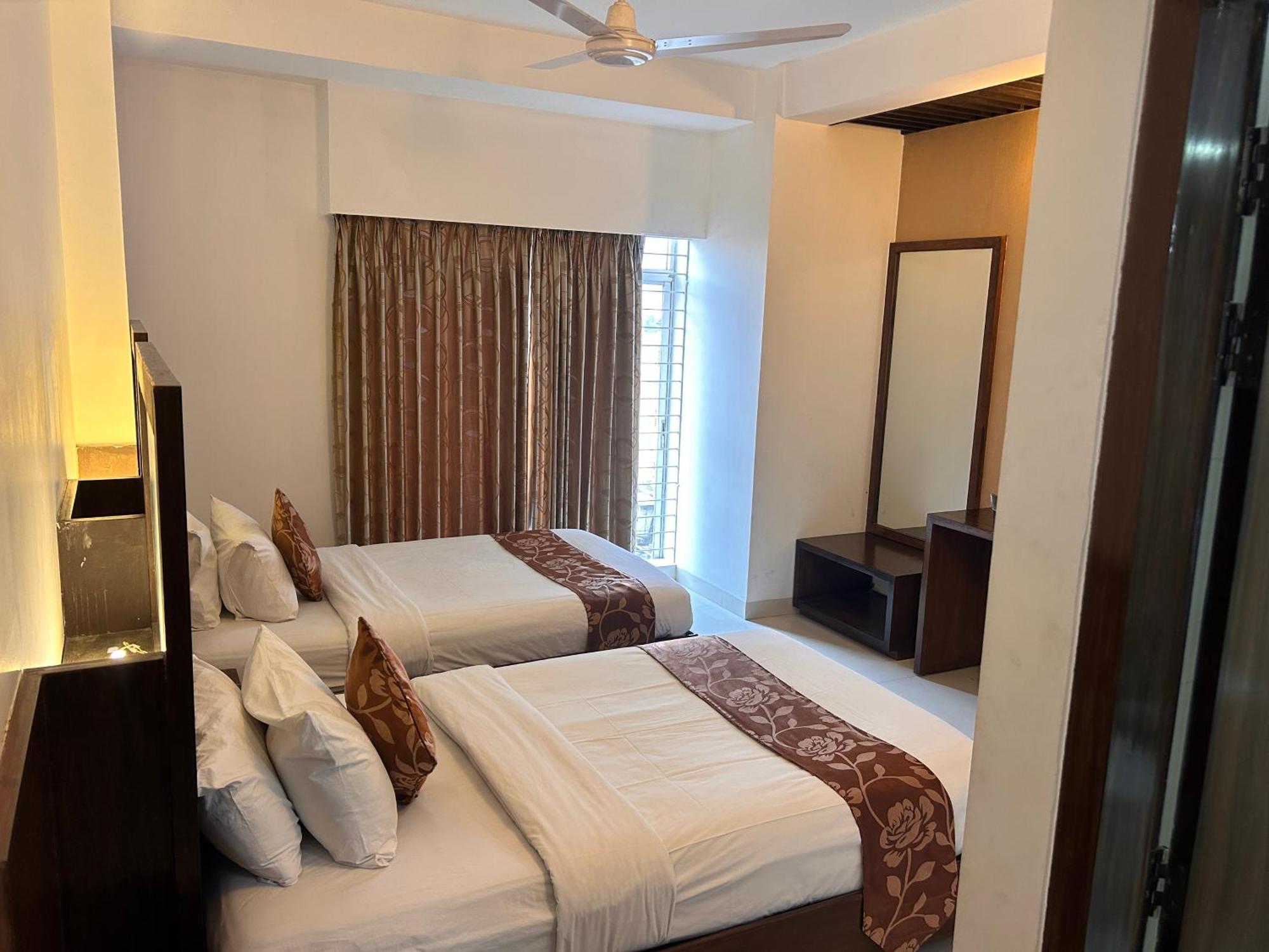 La Vista Hotel سيلهيت المظهر الخارجي الصورة