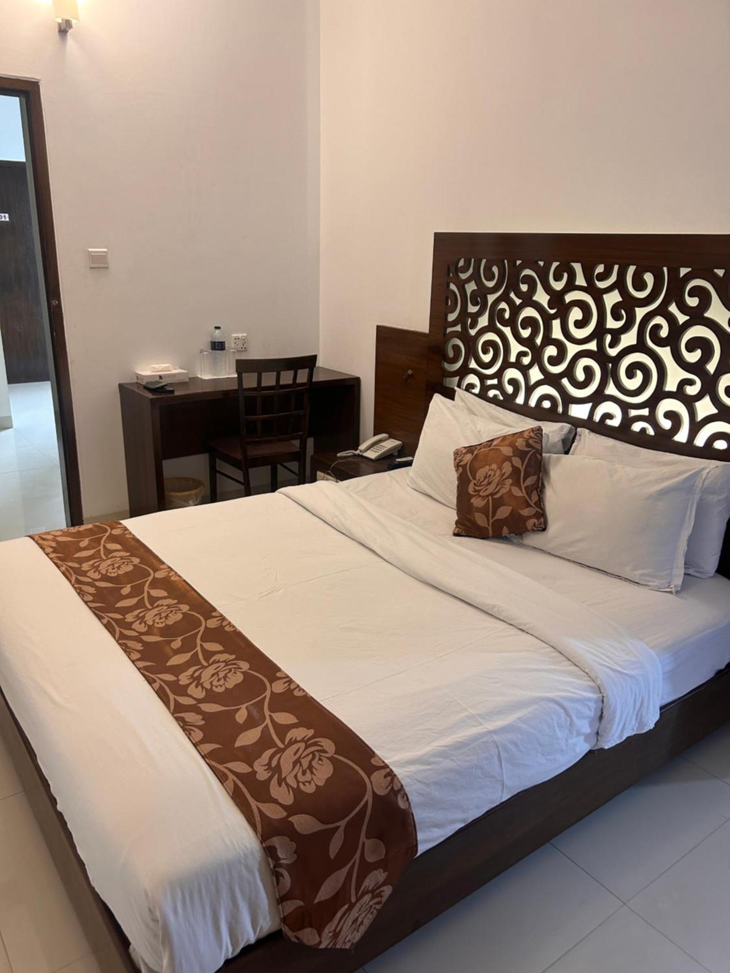 La Vista Hotel سيلهيت المظهر الخارجي الصورة