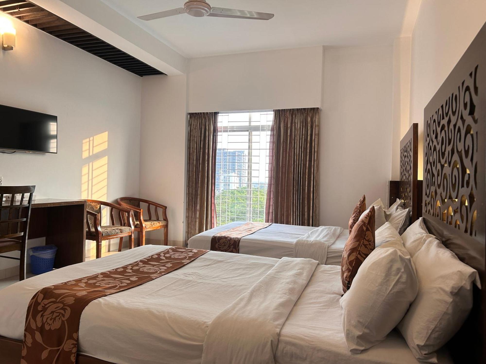 La Vista Hotel سيلهيت المظهر الخارجي الصورة