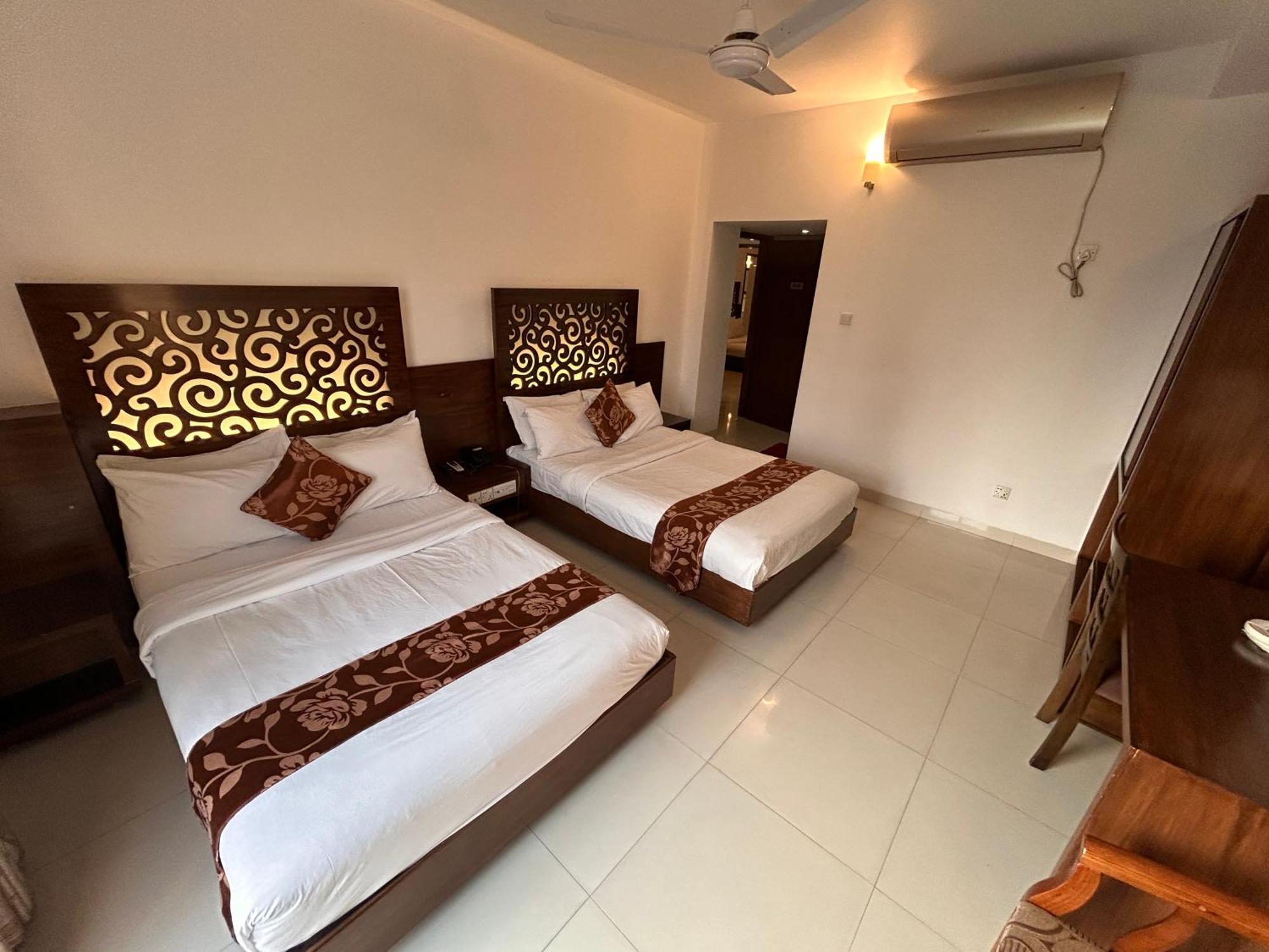 La Vista Hotel سيلهيت المظهر الخارجي الصورة