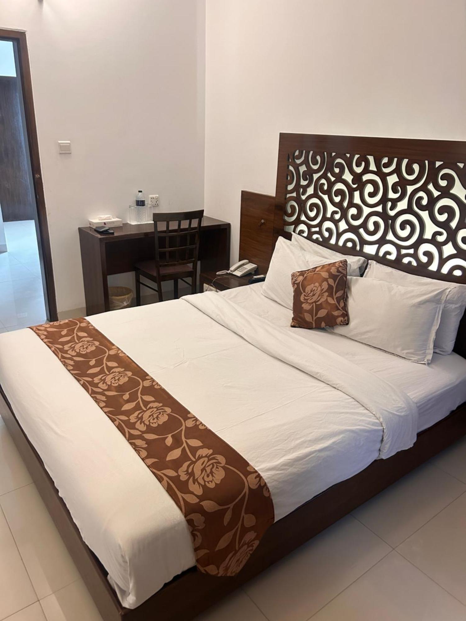 La Vista Hotel سيلهيت المظهر الخارجي الصورة